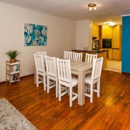 Holiday Home In Sea Point, Fresnaye 케이프타운 외부 사진