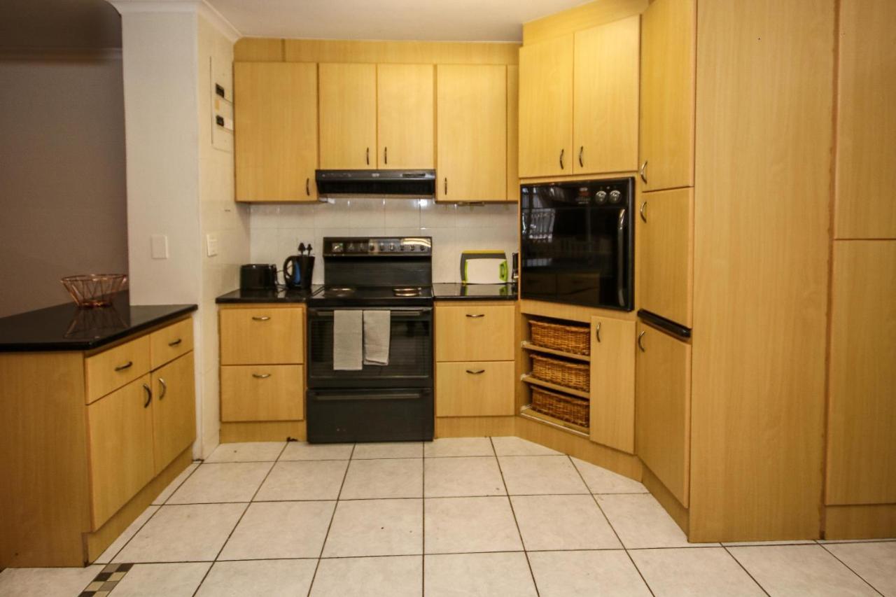 Holiday Home In Sea Point, Fresnaye 케이프타운 외부 사진