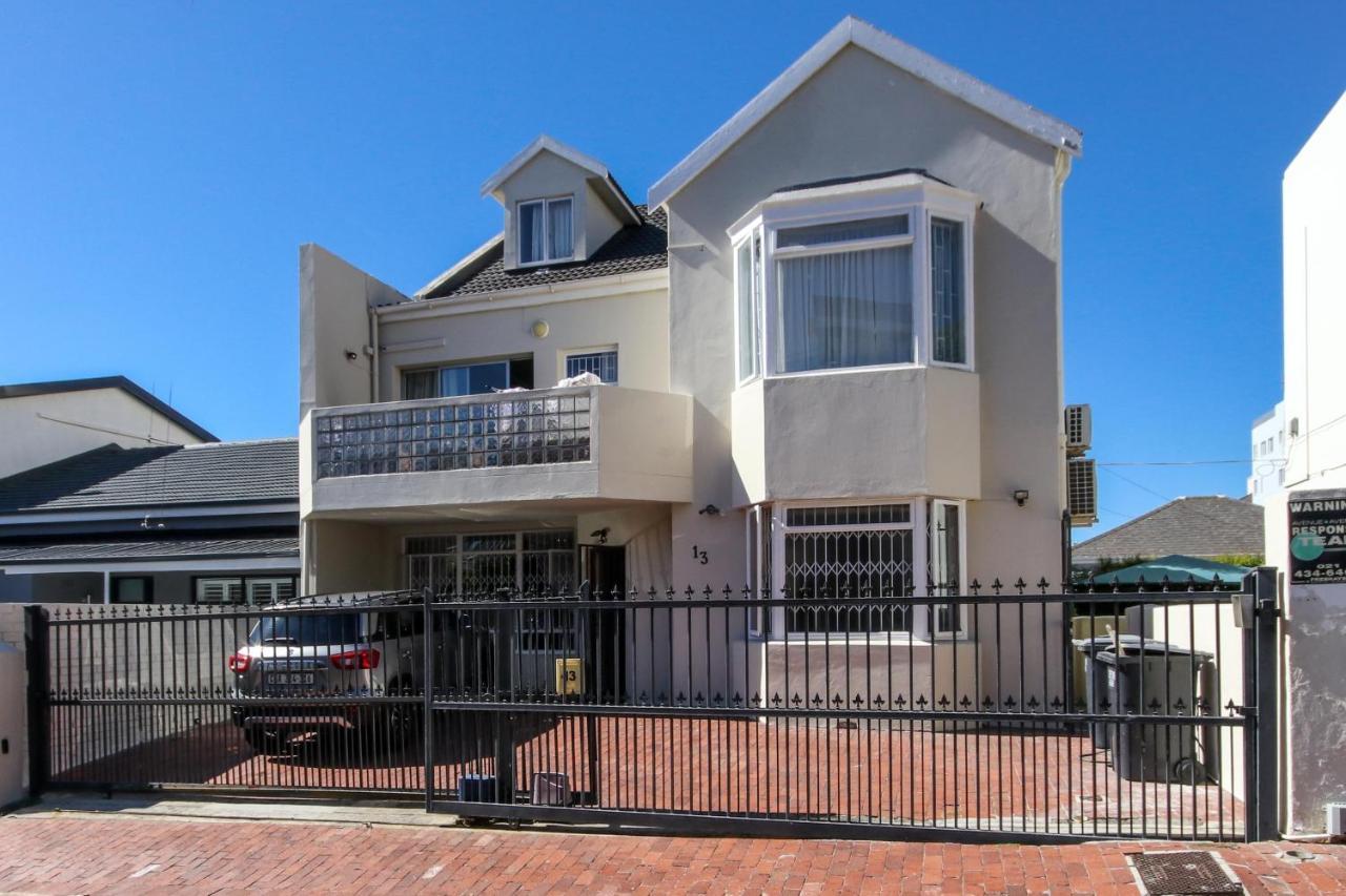 Holiday Home In Sea Point, Fresnaye 케이프타운 외부 사진